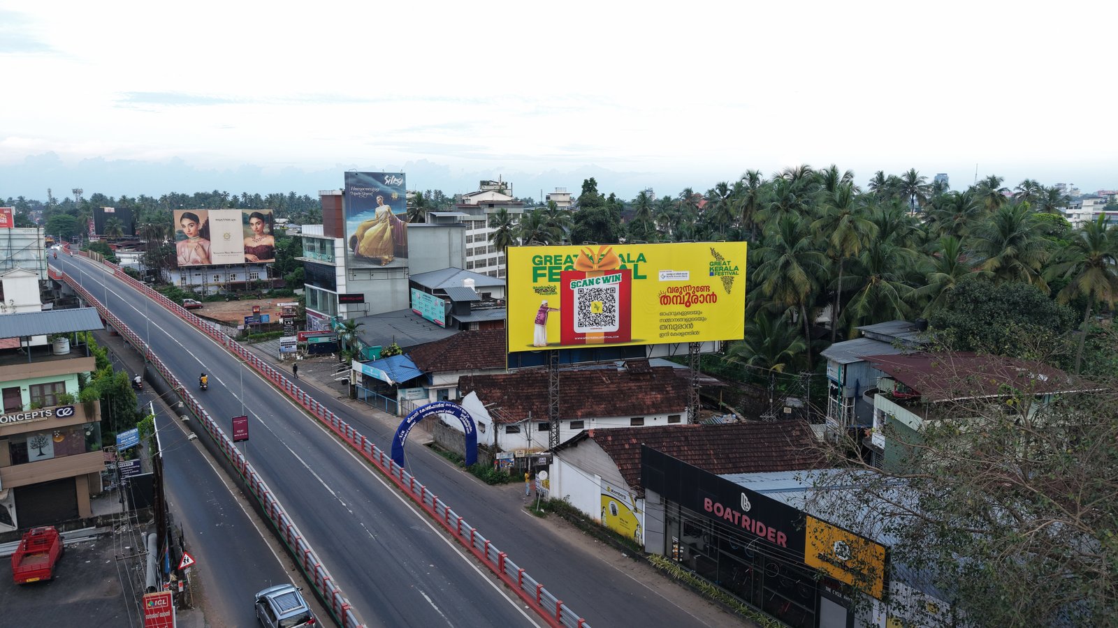 Static Hoarding Display